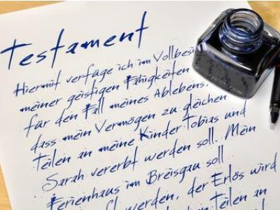 Behauptung- Testament ist gefälscht was dann?