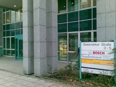 EuGH: Erleichterter Rücktritt von bestimmten Versicherungsverträgen (Europäischer Gerichtshof, Urteil vom 19.12.2013, C-209/12) 