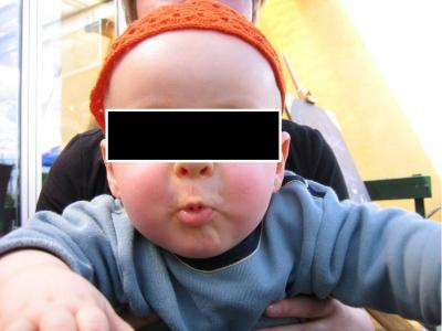 Erziehungsberechtigter Trennungspartner entscheidet über Kinderfotos in sozialen Netzwerken. Erziehungsberechtigter Trennungspartner entscheidet über Kinderfotos in sozialen Netzwerken.