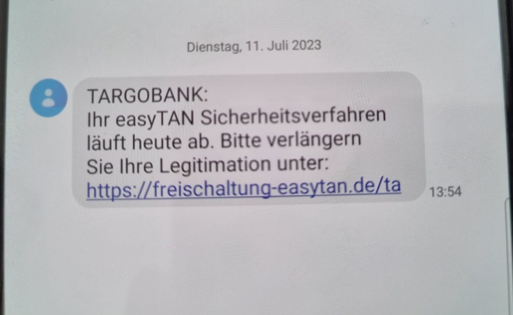 Phishing-Angriff, Onlinebanking-Betrug 