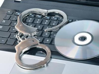 Informationen vom Fachanwalt bei Erwerb, Besitz und Verbreitung kinderpornographischer Schriften