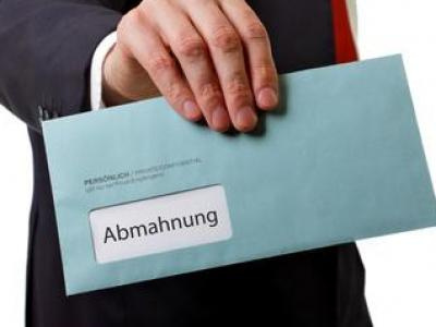 Wie muss ich auf eine Klage von der Kanzlei Kornmeier reagieren?