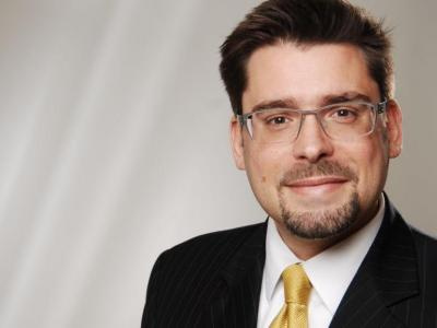 SiC Processing GmbH: Abstimmung für G&P GmbH & Co. KG empfohlen; Schadensersatzansprüche für Anleger wegen Prospekthaftung möglich