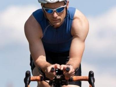 Radfahrer haftet mit, wenn er nicht auf dem Radweg fährt