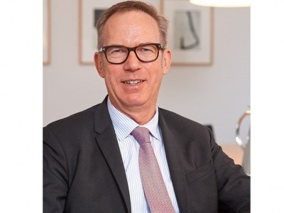 Taxi-Streit - UBER dem Gesetz?