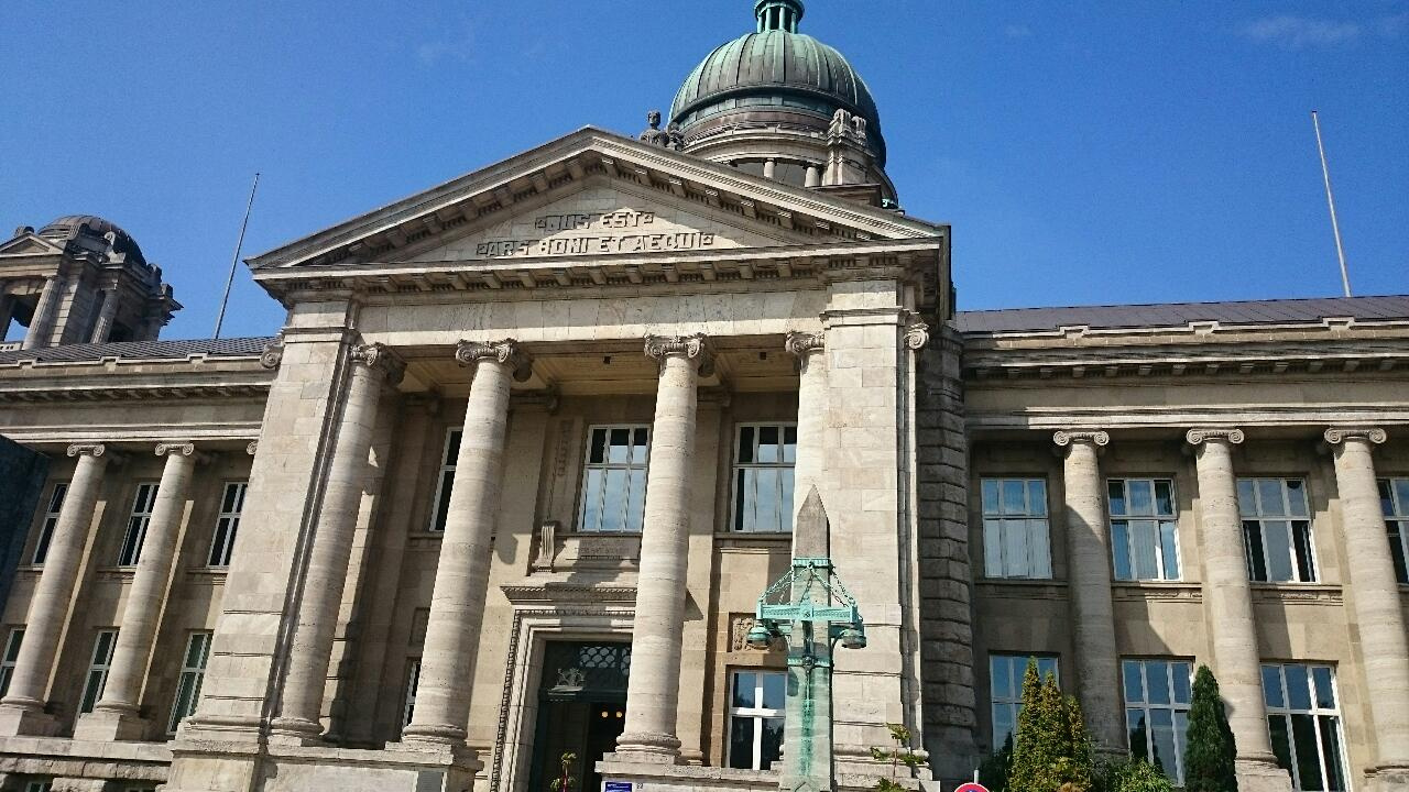 LG Hamburg erlässt einstweilige Verfügung gegen Barclays ...