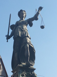 Bundesgerichtshof entscheidet am 14.06.2017 zum Az.: IV ZR 141/16 zwei Rechtsfragen – von AdvoAdvice Rechtsanwälte mbB, Berlin Bundesgerichtshof entscheidet am 14.06.2017 zum Az.: IV ZR 141/16 zwei Rechtsfragen – von AdvoAdvice Rechtsanwälte mbB, Berlin