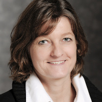 Dr. Alexandra Schmitz Dr. Alexandra Schmitz