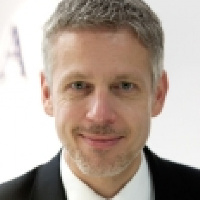Dr. Carsten Hoppmann Dr. Carsten Hoppmann