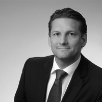 Dr. iur. Jan Finke Dr. iur. Jan Finke