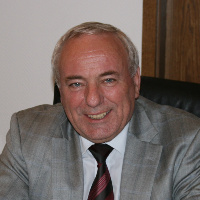 Dr. Jürgen Herrmann Dr. Jürgen Herrmann