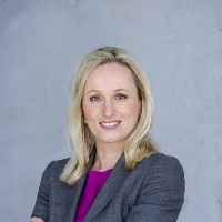 Dr. Melanie Schneider Dr. Melanie Schneider