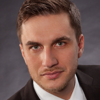 Dr. Sascha Hantschel Dr. Sascha Hantschel
