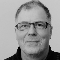 Dr. Thomas Heinrichs Dr. Thomas Heinrichs