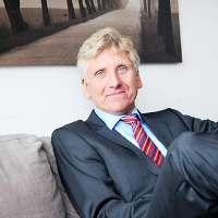 Dr. Thomas Schulte Dr. Thomas Schulte