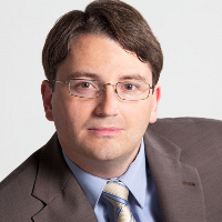 Dr. Uwe Lipinski Dr. Uwe Lipinski
